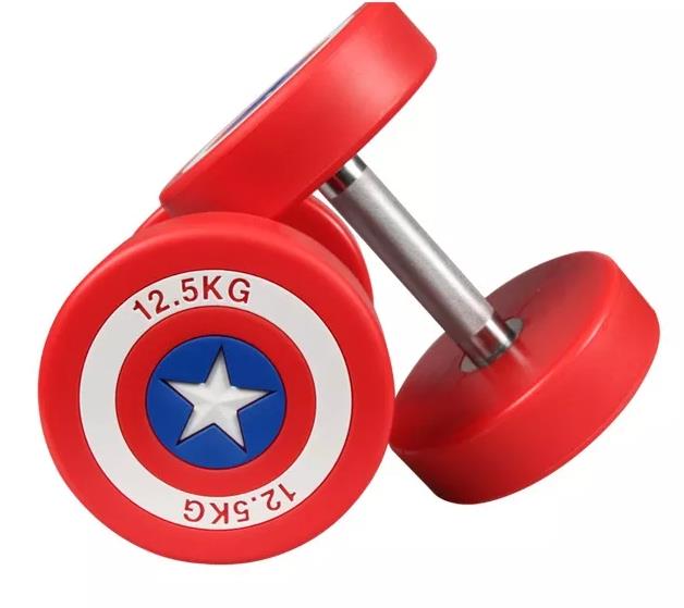 Kapitan America Dumbbells je postal nov favorit v fitnes industriji